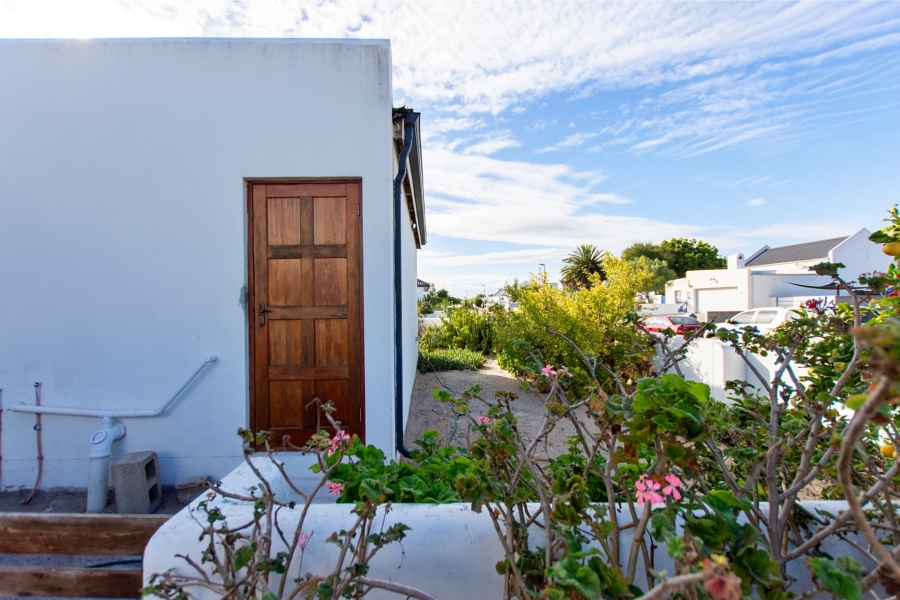3 Bedroom Property for Sale in Velddrif Western Cape